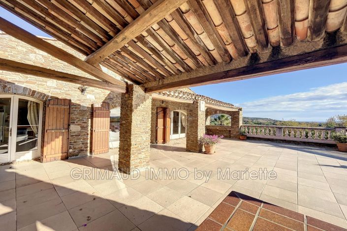 Image No.7-9 Bed House for sale