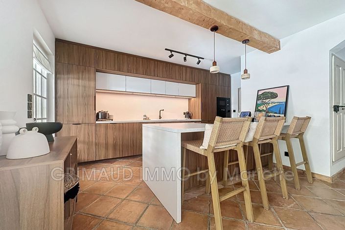 Image No.9-Maison de 5 chambres à vendre à La Garde-Freinet