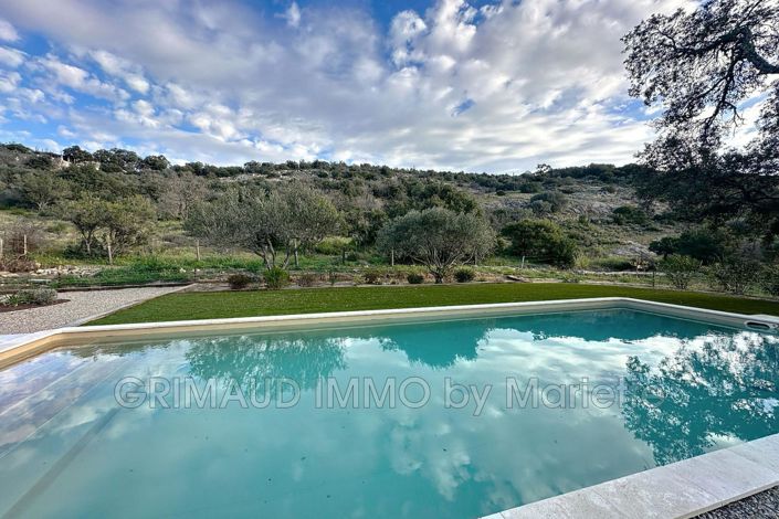 Image No.5-Maison de 4 chambres à vendre à Le Plan-de-la-Tour