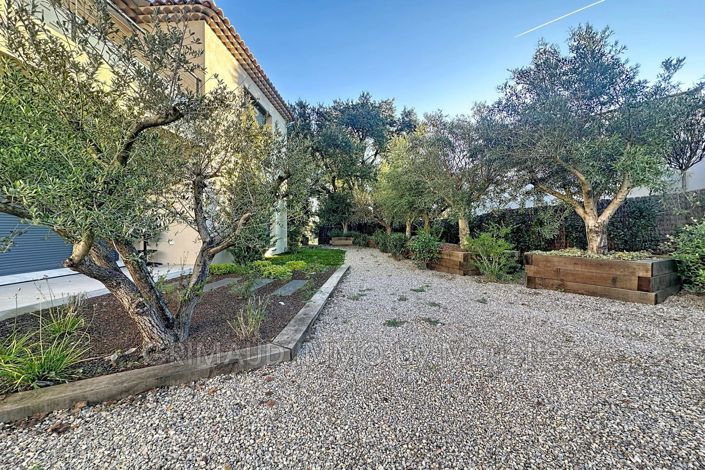 Image No.5-Maison de 4 chambres à vendre à Le Plan-de-la-Tour