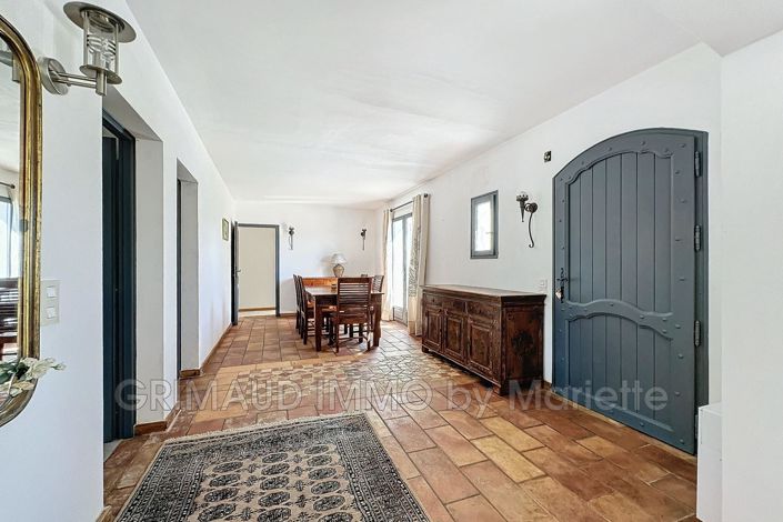 Image No.8-Maison de 5 chambres à vendre à Les Issambres