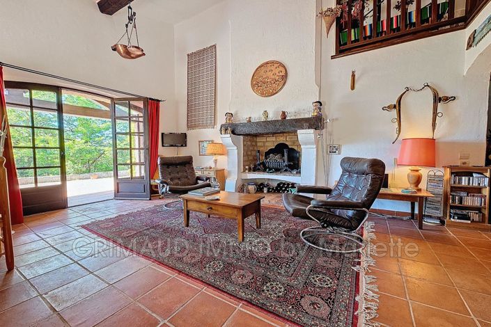 Image No.3-4 Bed House for sale