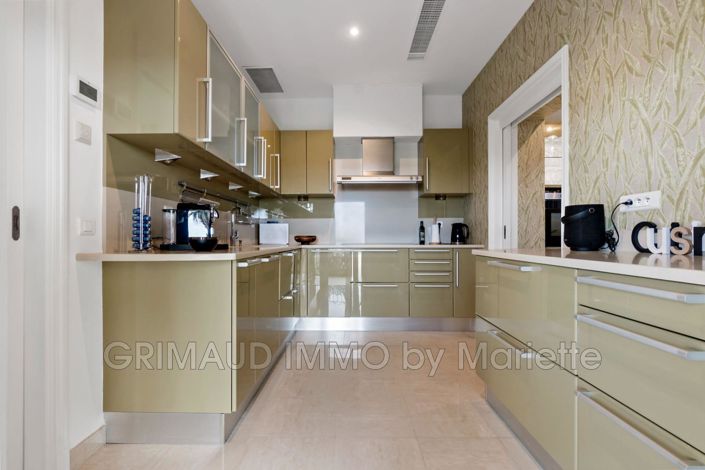 Image No.13-Maison de 5 chambres à vendre à Sainte-Maxime