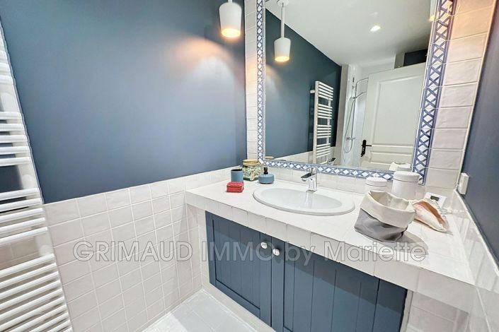 Image No.10-Maison de 3 chambres à vendre à La Garde-Freinet