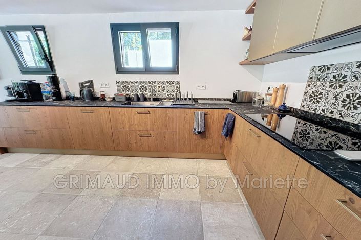 Image No.8-Maison de 3 chambres à vendre à La Garde-Freinet