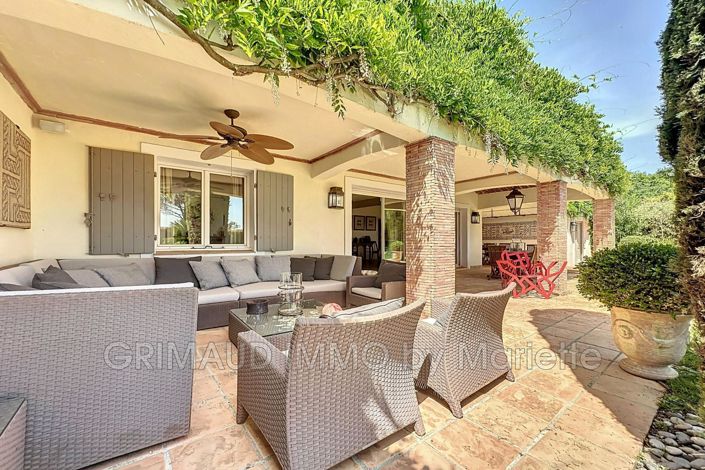 Image No.7-5 Bed House for sale