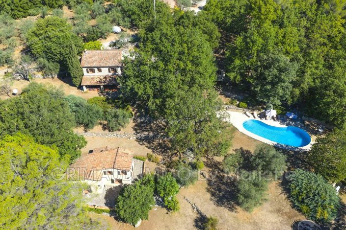 Image No.6-7 Bed House for sale