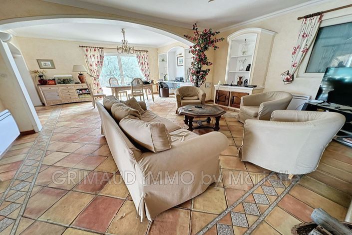 Image No.6-Maison de 4 chambres à vendre à La Môle