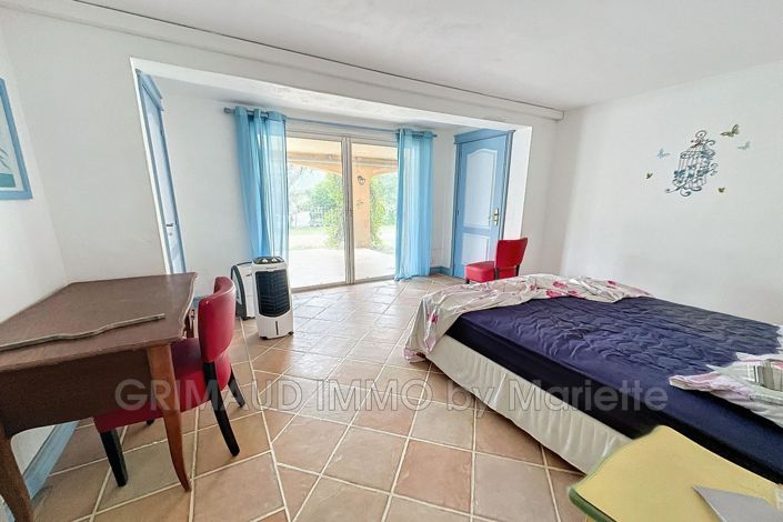 Image No.9-Maison de 4 chambres à vendre à La Môle