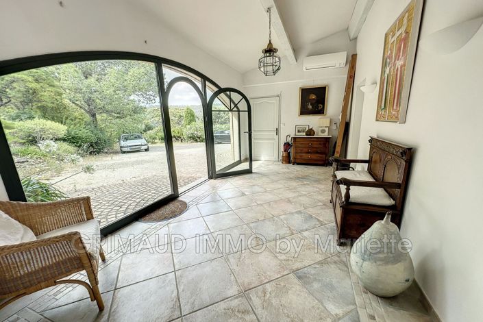 Image No.6-Maison de 9 chambres à vendre à La Môle