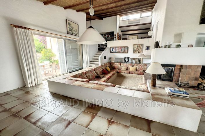 Image No.7-Maison de 9 chambres à vendre à La Môle