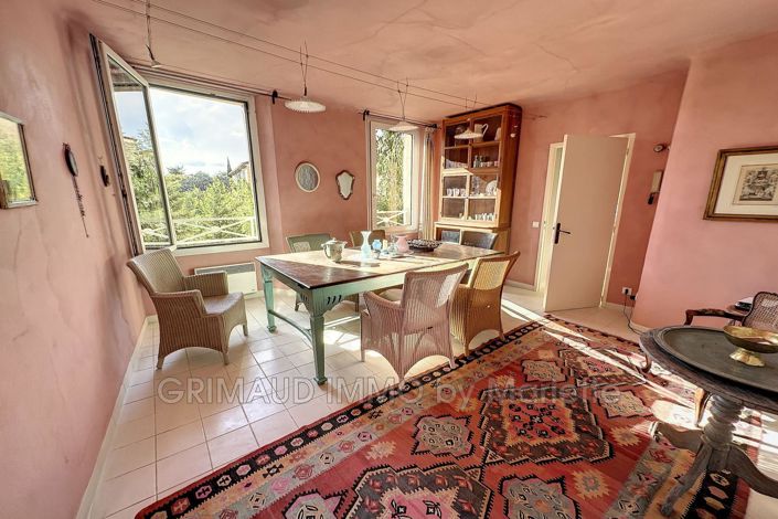 Image No.14-7 Bed House for sale