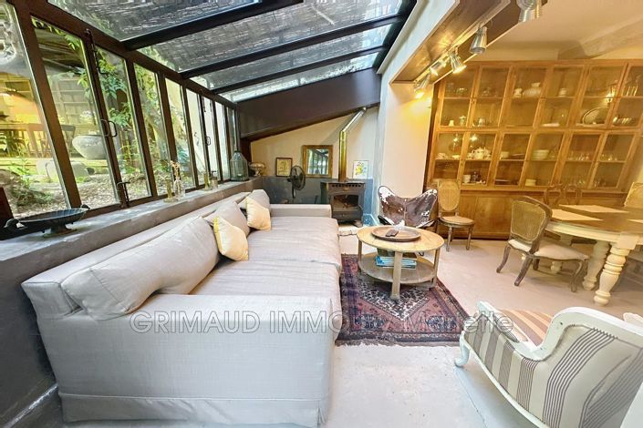 Image No.2-7 Bed House for sale