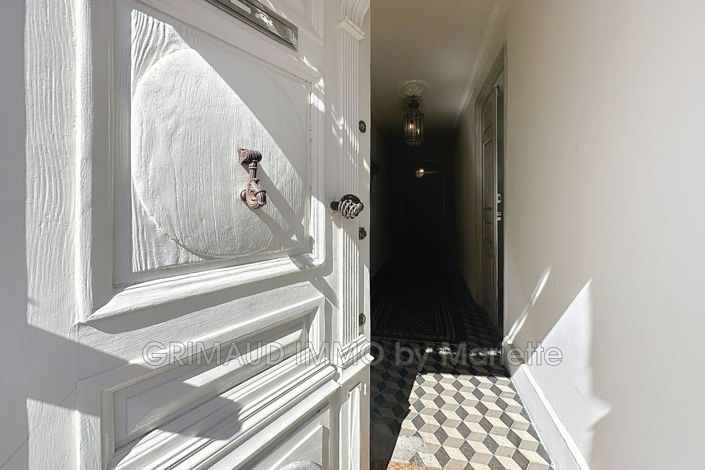 Image No.6-7 Bed House for sale