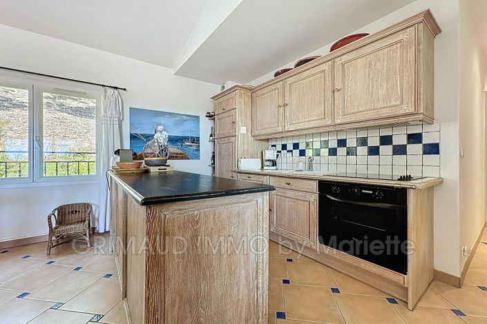 Image No.10-4 Bed Apartment for sale