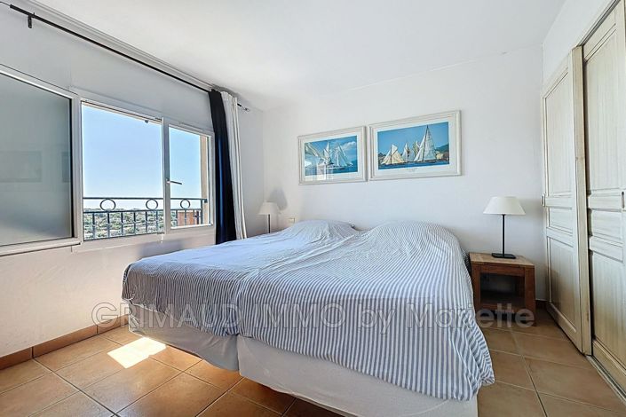 Image No.12-4 Bed Apartment for sale