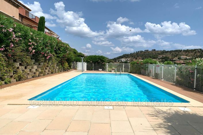 Image No.4-4 Bed Apartment for sale