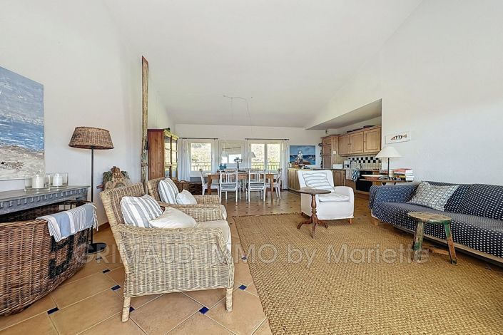 Image No.6-4 Bed Apartment for sale