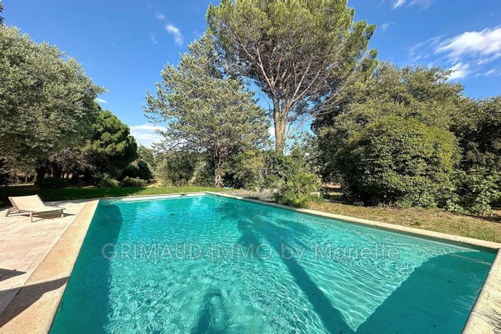 Image No.4-Maison de 7 chambres à vendre à La Garde-Freinet