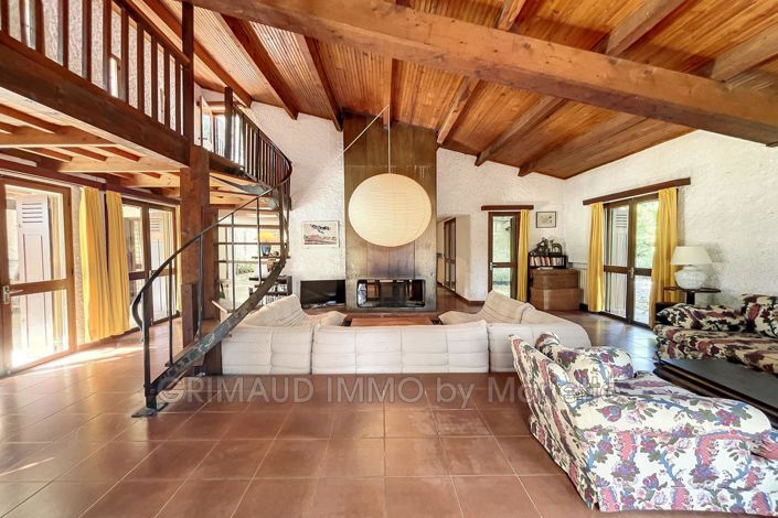 Image No.7-Maison de 7 chambres à vendre à La Garde-Freinet