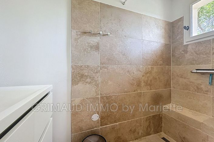 Image No.11-Maison de 3 chambres à vendre à Grimaud