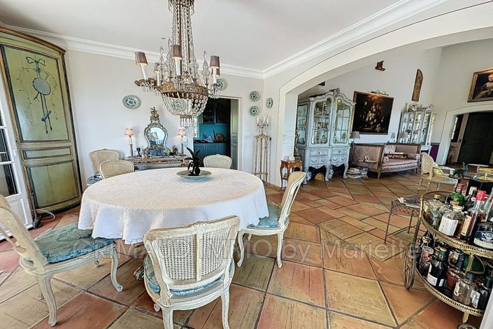 Image No.5-4 Bed House for sale