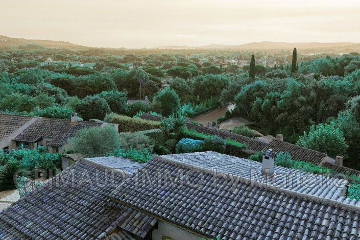 Image No.2-5 Bed House for sale