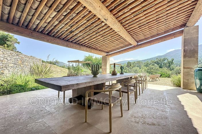 Image No.4-4 Bed House for sale