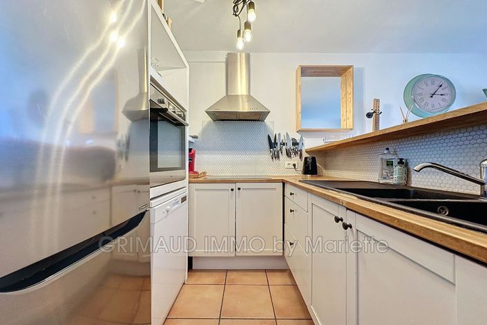 Image No.7-3 Bed House for sale