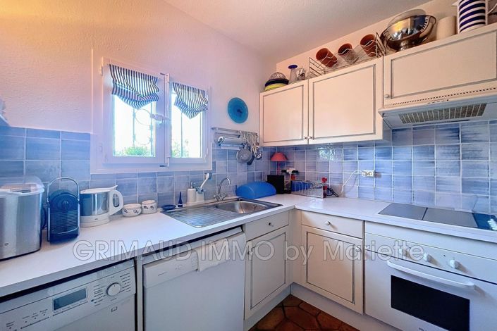 Image No.14-3 Bed House for sale