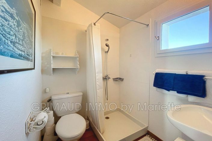 Image No.18-3 Bed House for sale