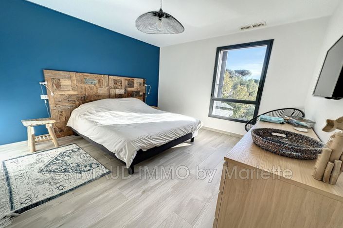 Image No.12-Maison de 5 chambres à vendre à Grimaud