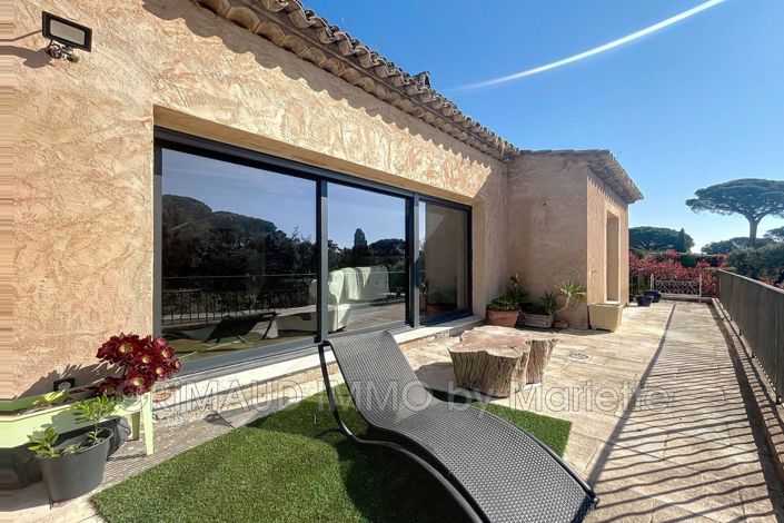 Image No.2-4 Bed House for sale