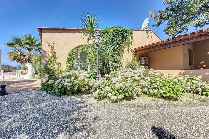 Image No.3-Maison de 6 chambres à vendre à Cogolin