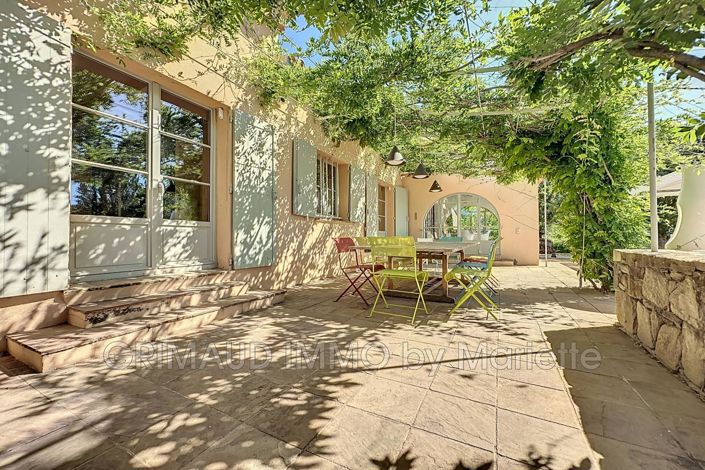 Image No.5-Maison de 6 chambres à vendre à Cogolin