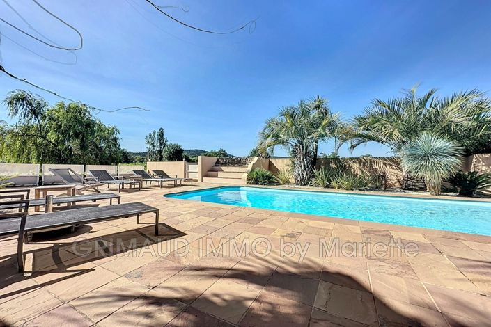 Image No.6-Maison de 6 chambres à vendre à Cogolin