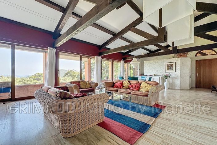 Image No.10-Maison de 5 chambres à vendre à La Garde-Freinet