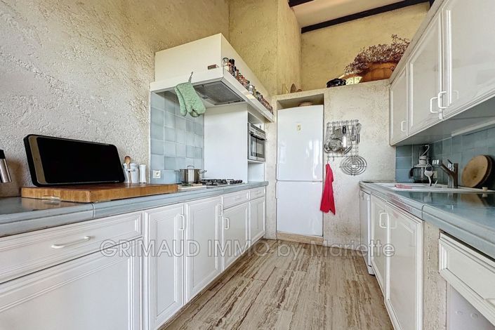 Image No.15-5 Bed House for sale