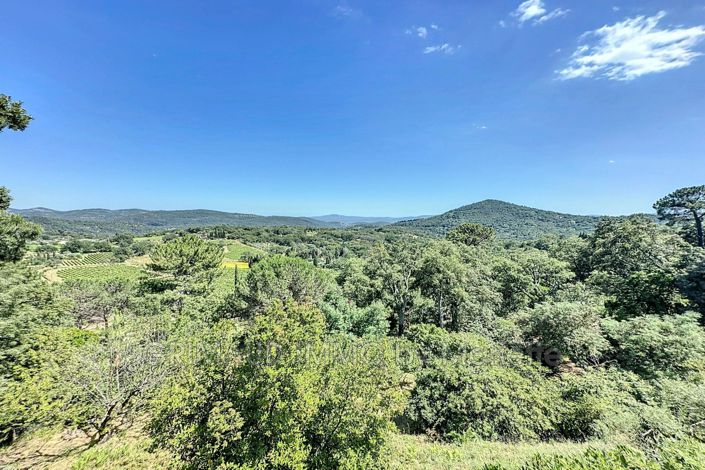 Image No.5-Maison de 5 chambres à vendre à La Garde-Freinet