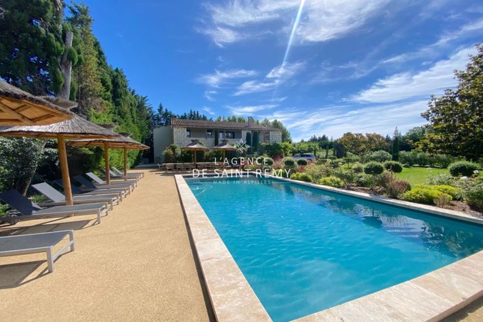 Image No.3-8 Bed House for sale