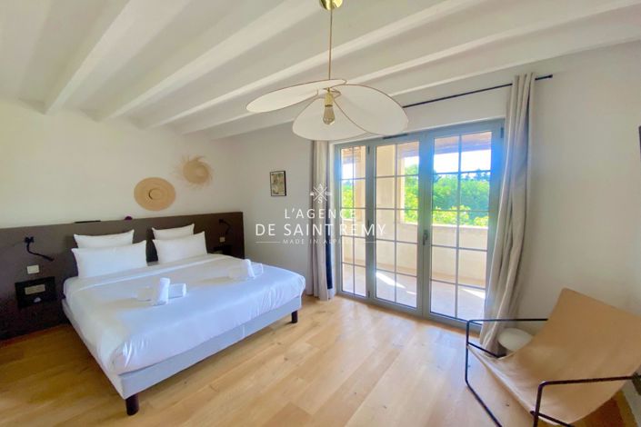 Image No.7-8 Bed House for sale