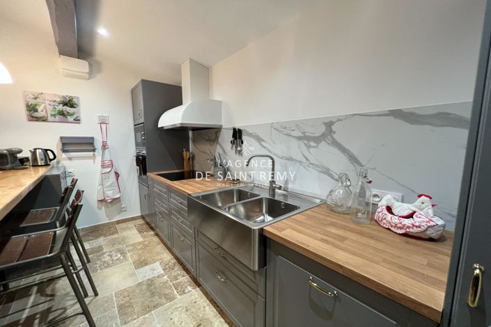 Image No.6-3 Bed House for sale