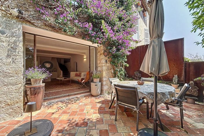 Image No.1-3 Bed House for sale