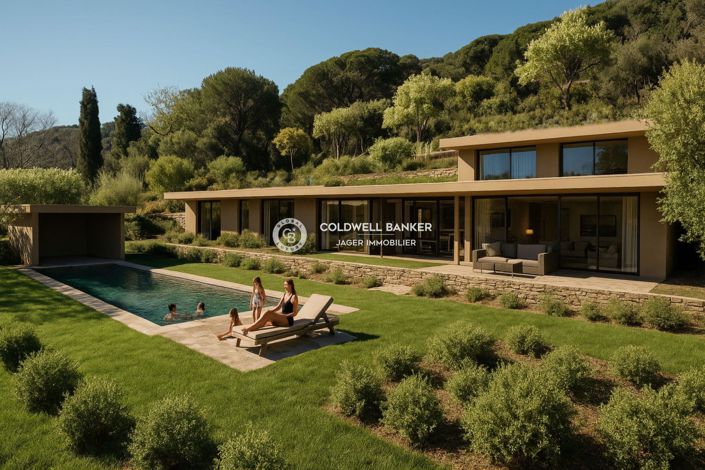 Image No.1-6 Bed Property for sale