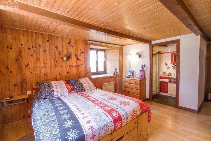 Image No.4-3 Bed House for sale