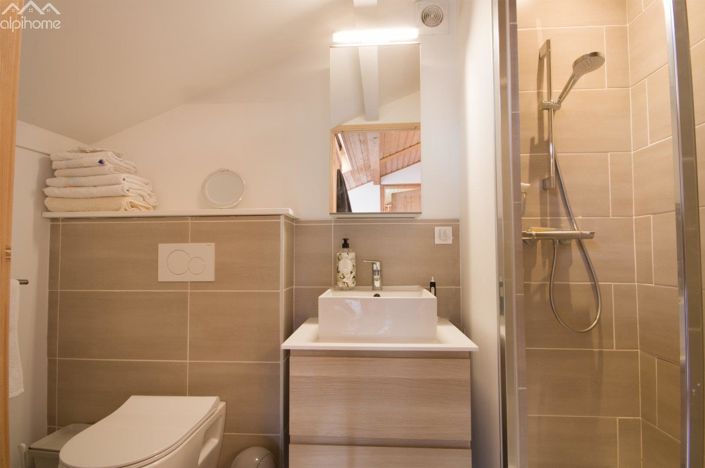 Image No.11-4 Bed House for sale