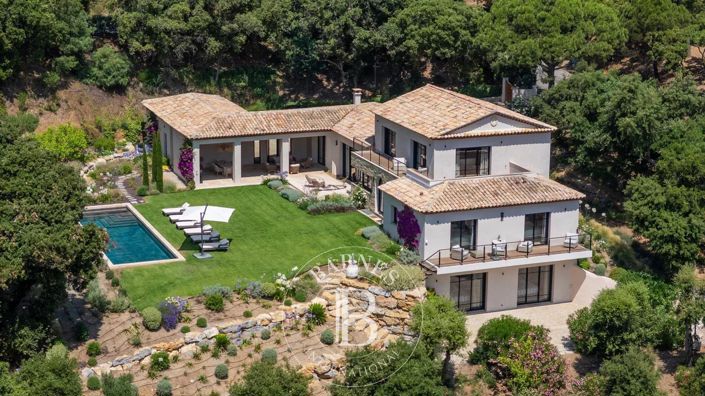 Image No.3-6 Bed House for sale