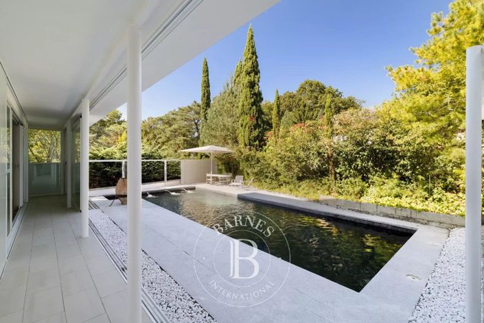 Image No.2-3 Bed House for sale