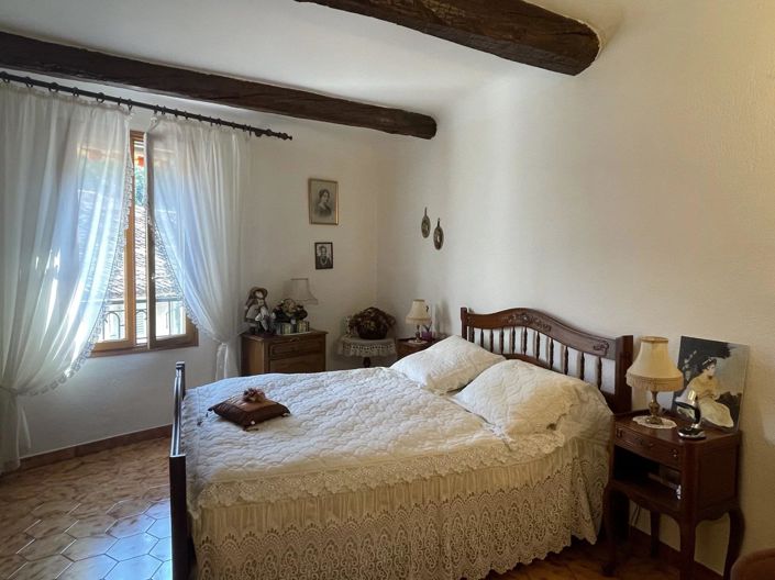 Image No.7-2 Bed House for sale