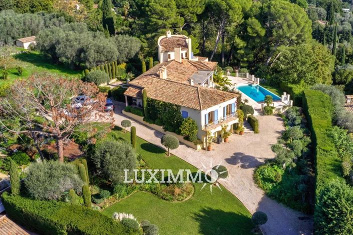 Image No.1-5 Bed House for sale